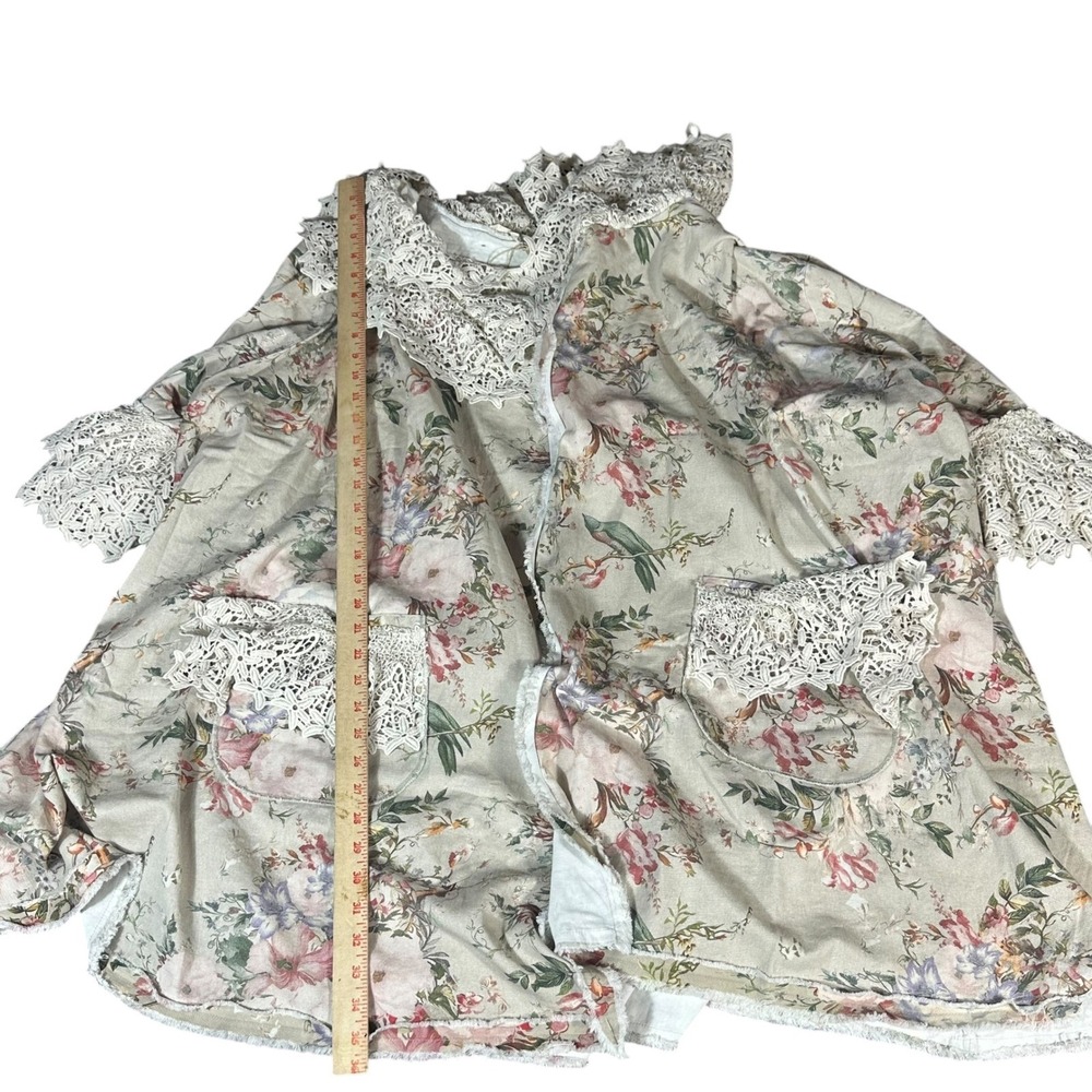 Blue Velvet Duster NWT Women L/XL Taupe Floral Crochet Lace Trim Kimono Boho - Picture 5 of 11
